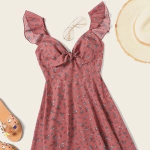 🌈Ditsy Floral Ruffle Trim Dress Large